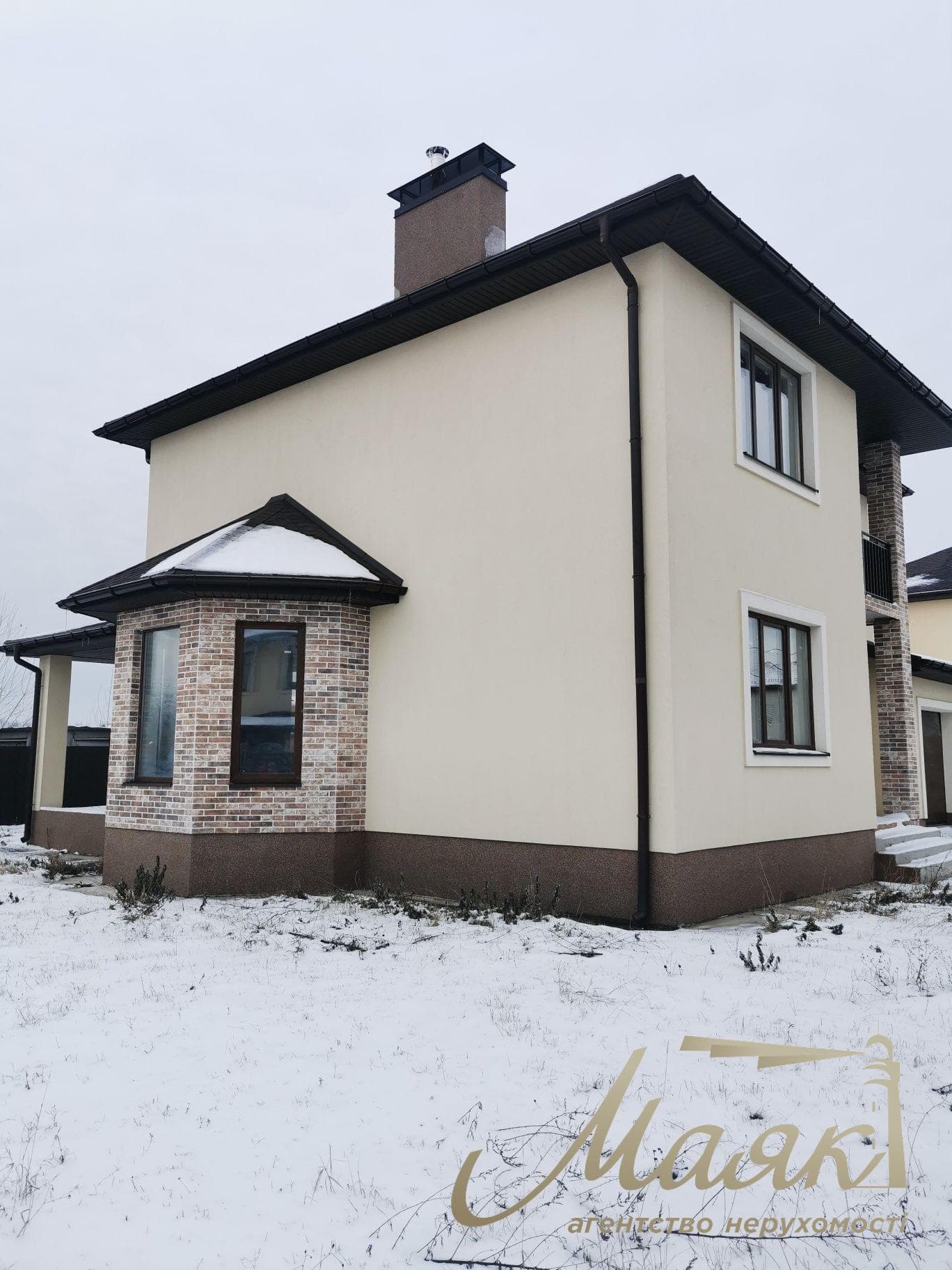 For sale 2-storey house 200m2, in the village. Gatnoye, 7 minutes from the metro Teremki, Kyiv region.