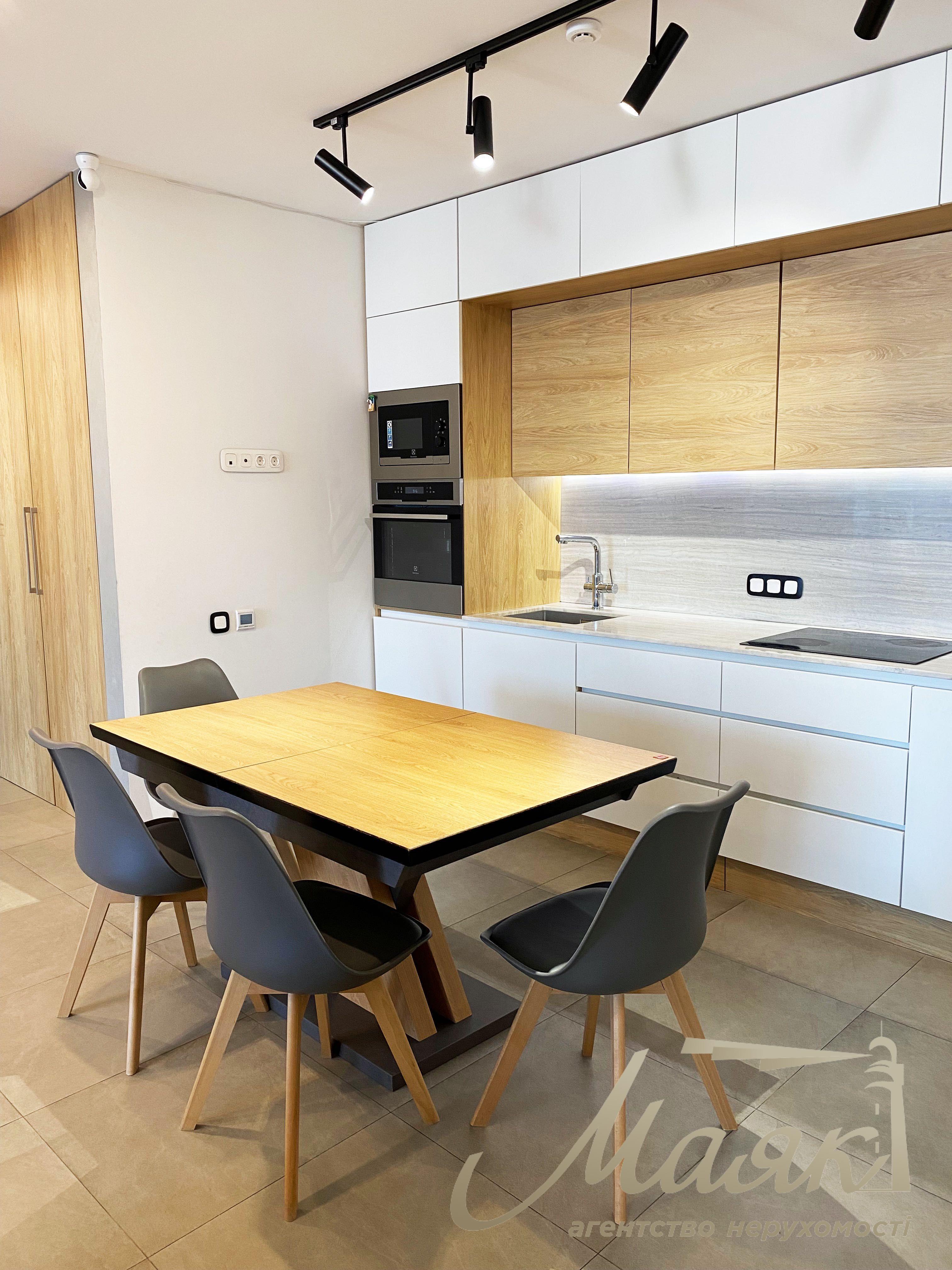 Sale of 3k apartment in residential complex Poznyaki 4a, st. Dragomanova, Poznyaki