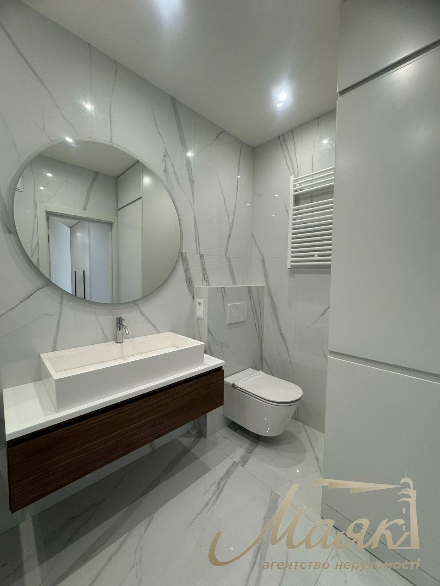 Sale of 3-room apartment in residential complex Seven (Residential Complex Seven)