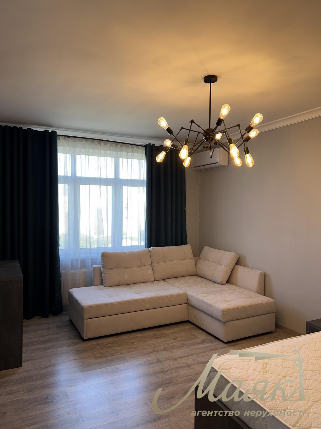 Продаж 1-кімнатної квартири 44м2 ЖК ''Наш дім''