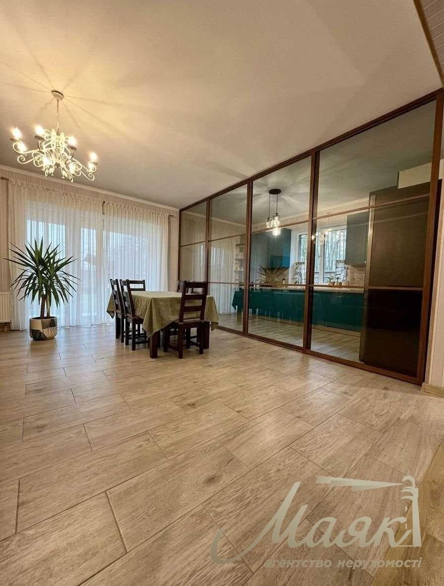 Продаж сучасного еко-будинку площею 120 м² у Віті-Поштовій, 8 соток, Київсько-Святошинський напрямок