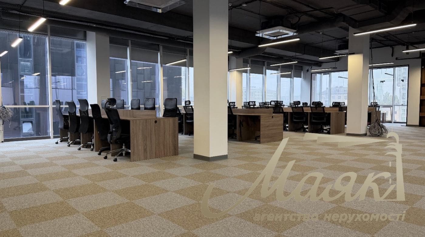 Оренда офісу в бізнес-центрі TRINITY Печерський район 534 м² 6-й поверх