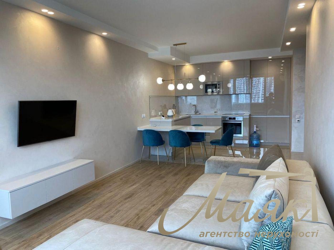 Продається 2-х кімнатна квартира з якісним ремонтом у ЖК Victory V.