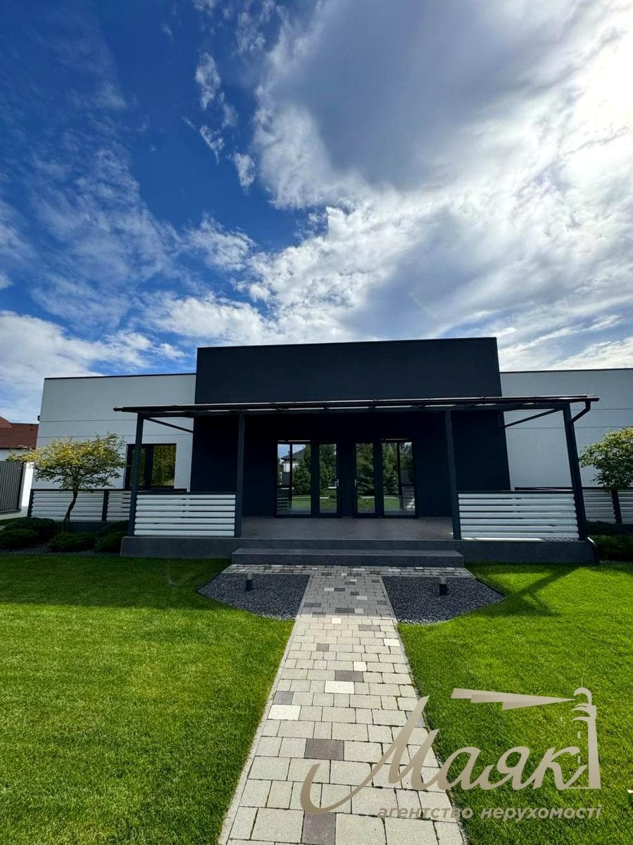 Продаж будинку площею 200 м² у смт Козин на вул. Олексіївській, Обухівський напрямок, Київська область