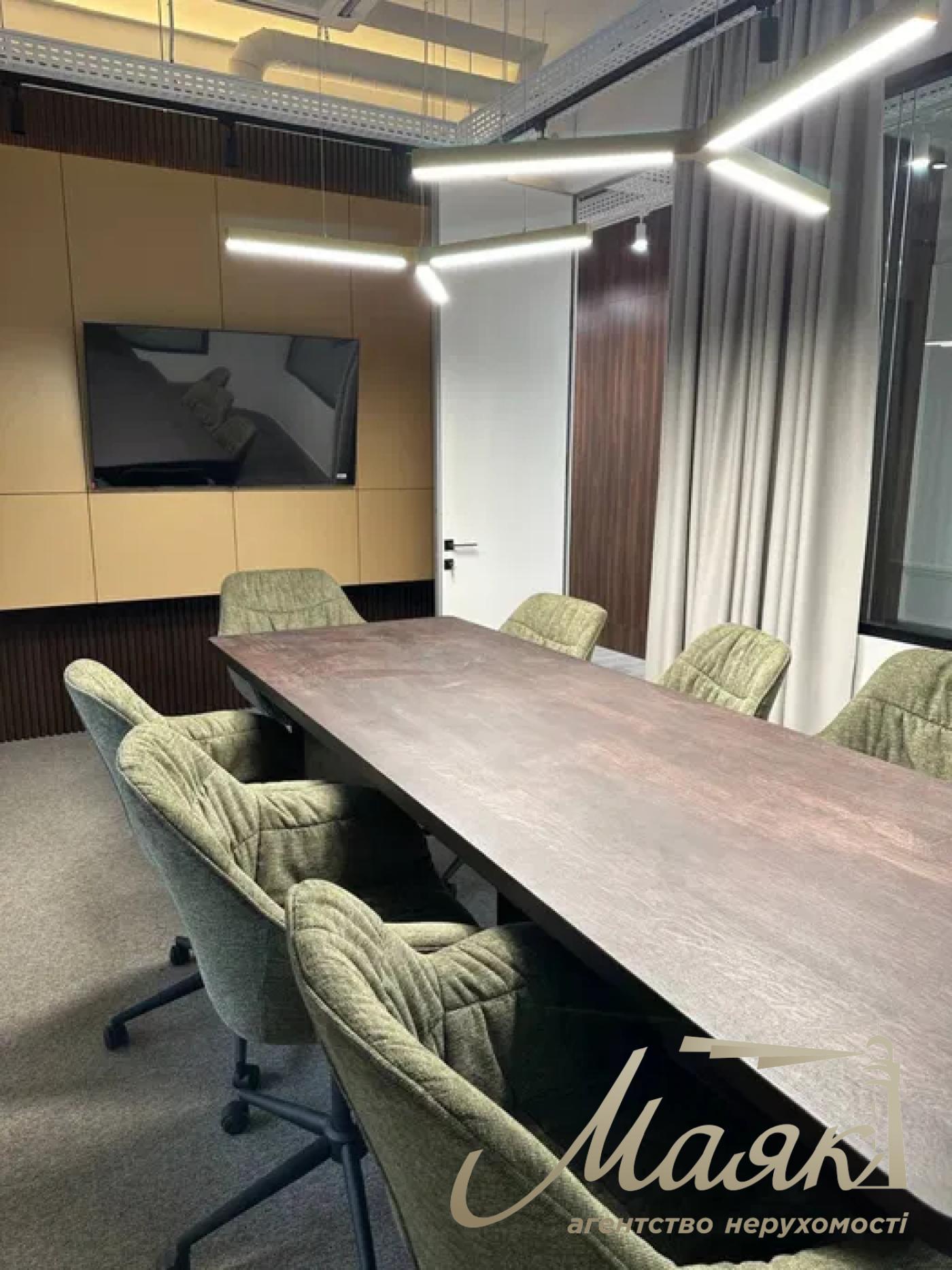 Продаж офісу ЖК Ярославів Град, вул. Бульварно-Кудрявська