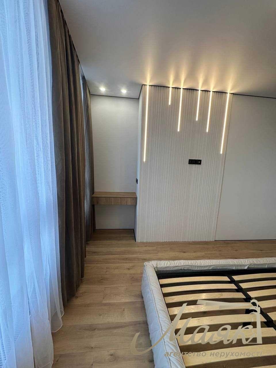 Продаж 2-кімнатної квартири, 46 м², ЖК «Світло Парк»