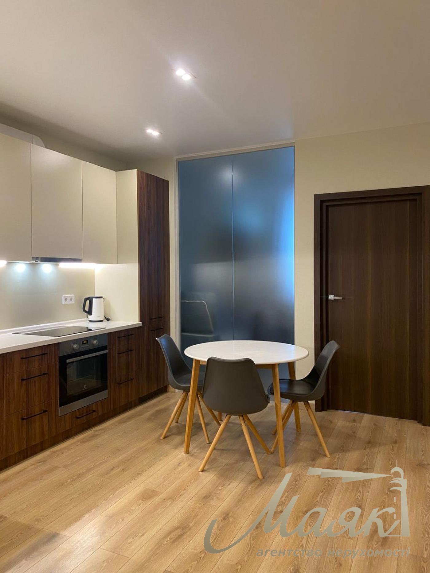 Rent 2-bedroom apartment 70m2 in LCD Novopecherskaya Tower, Boichuka street 41B, Pechersk