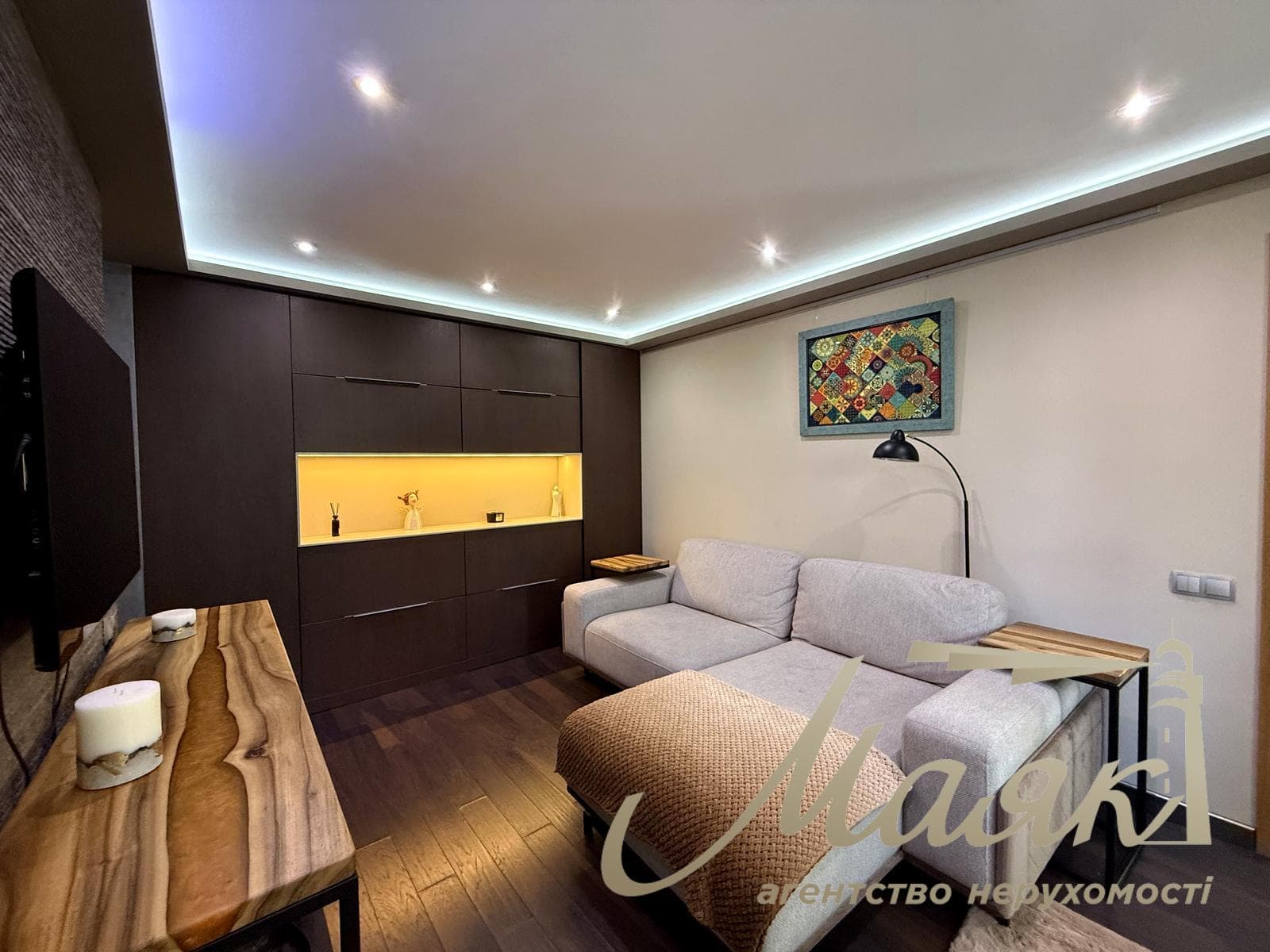 Продаж квартири площею 45 м² на Печерську, бульвар Лесі Українки, 14