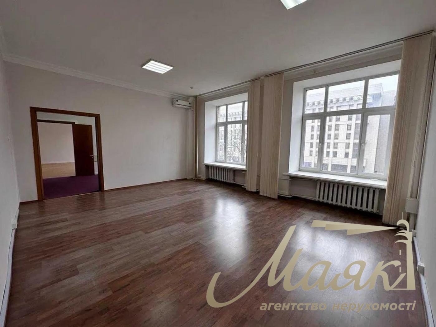 Аренда офиса 93,2 м.кв. Майдан, Крещатик