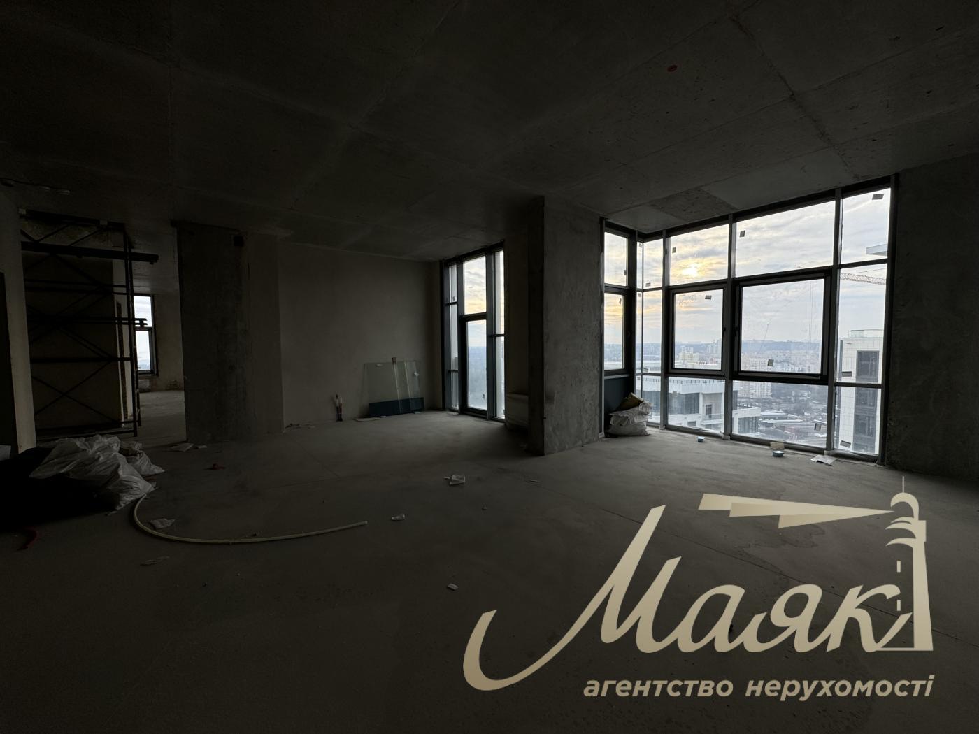 Sale of apartment/penthouse with view in residential complex Novopecherskie Lipki, Andreya Verkhoglyada street, Pechersky district, Kyiv