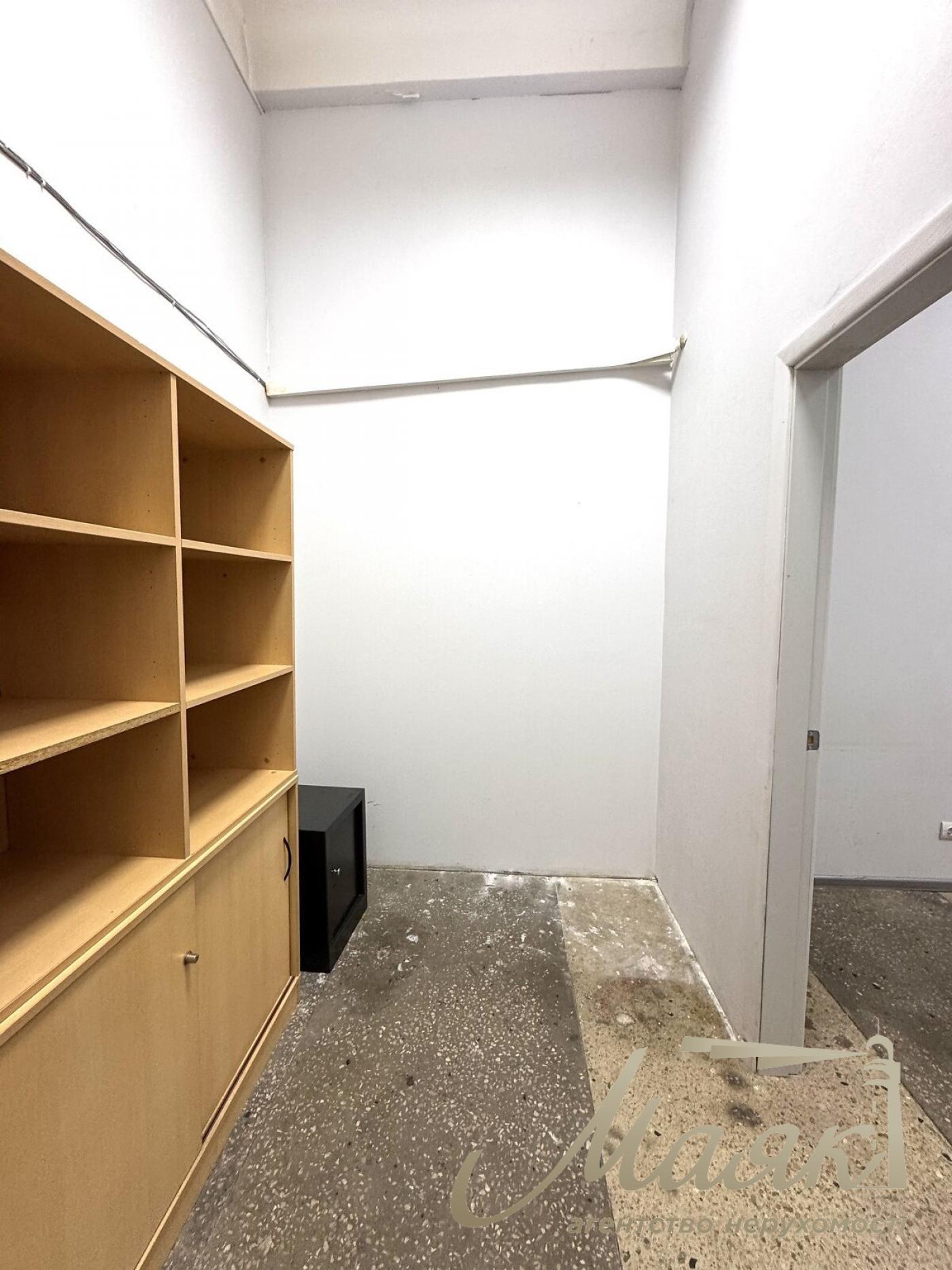 Аренда коммерческого помещения 232,5 м², ул. Сулеймана Стальского, Днепровский район, Киев