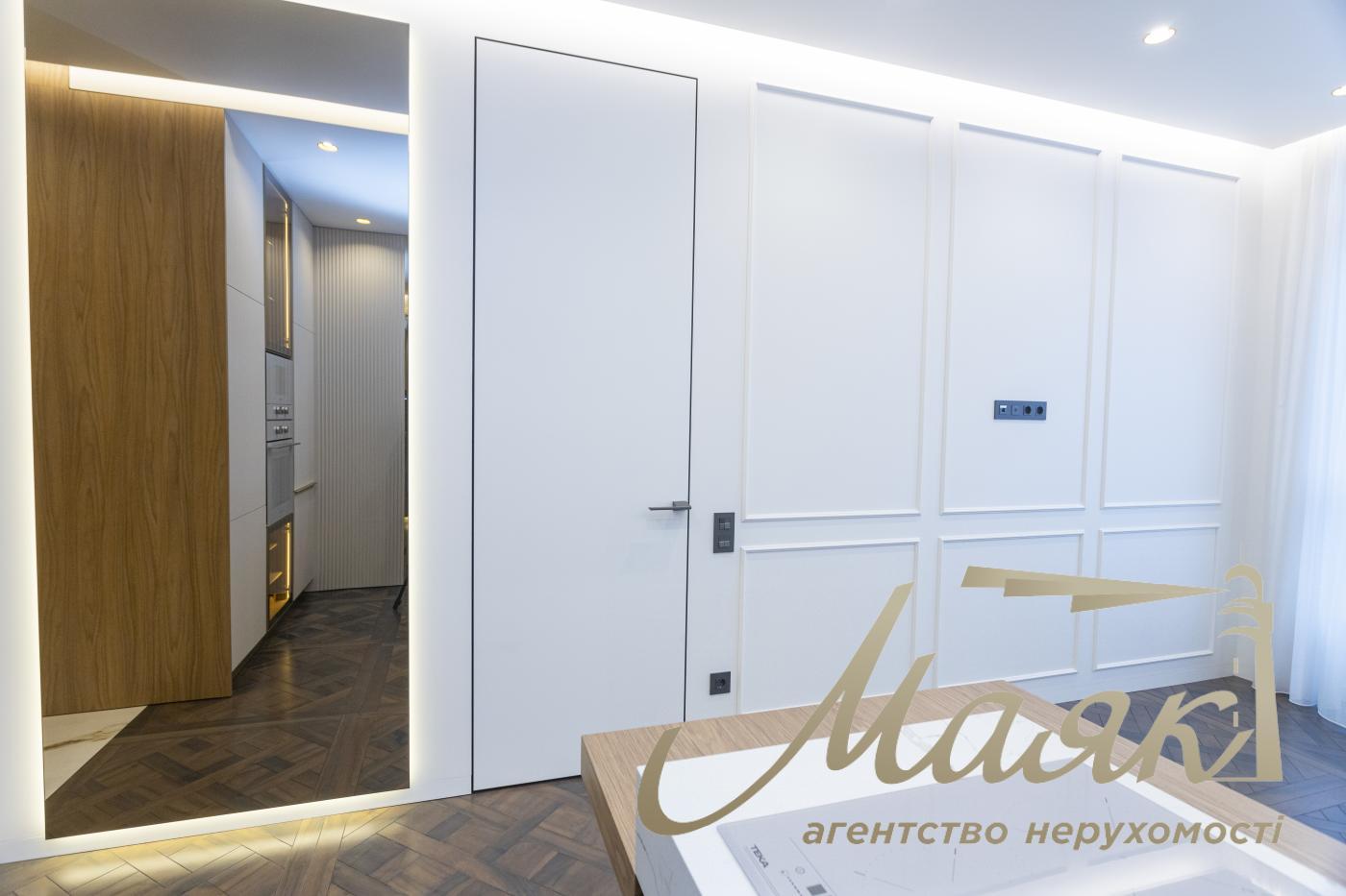 Продажа 2к квартиры 50м2, ЖК Французский квартал 2, ул. Джона Маккейна, Печерський район.