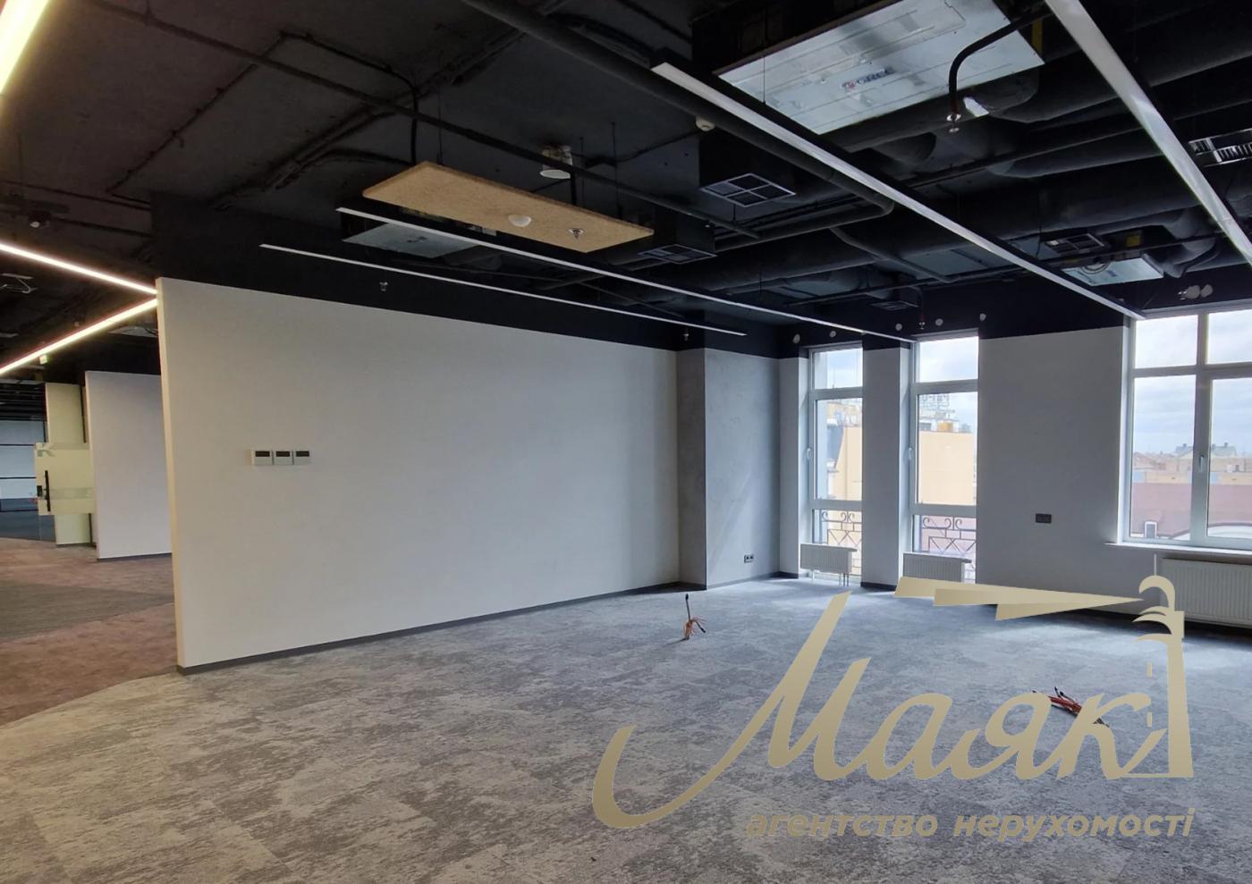 Office for rent 960m2, BC Astarta, Podol