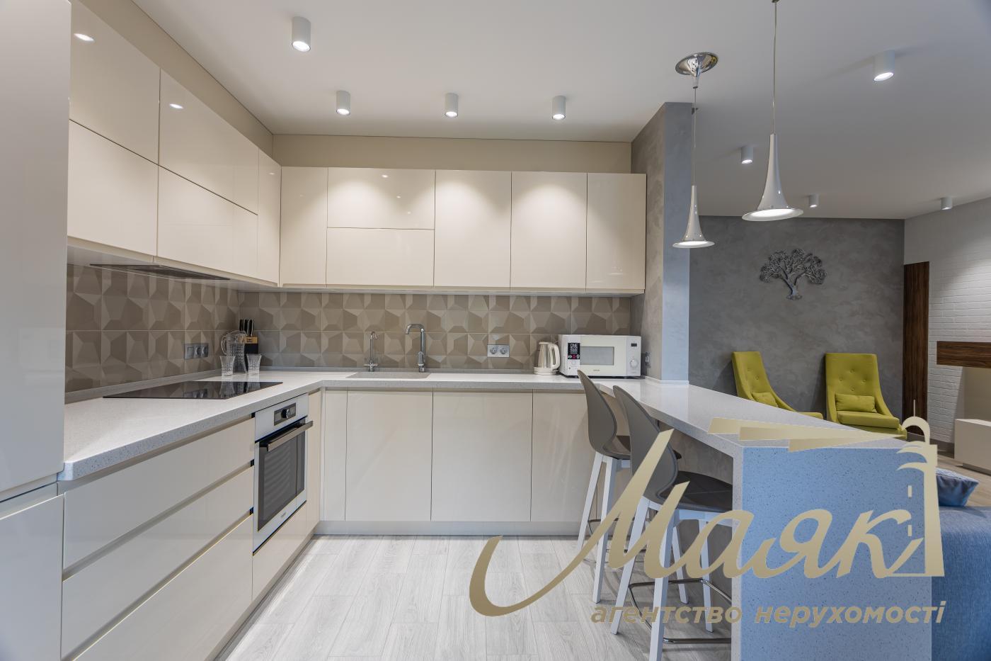 Продаж 3х-кімнатної квартири 108.3м2 вул. Коперника, Шевченківський район, Лук'янівка, Київ