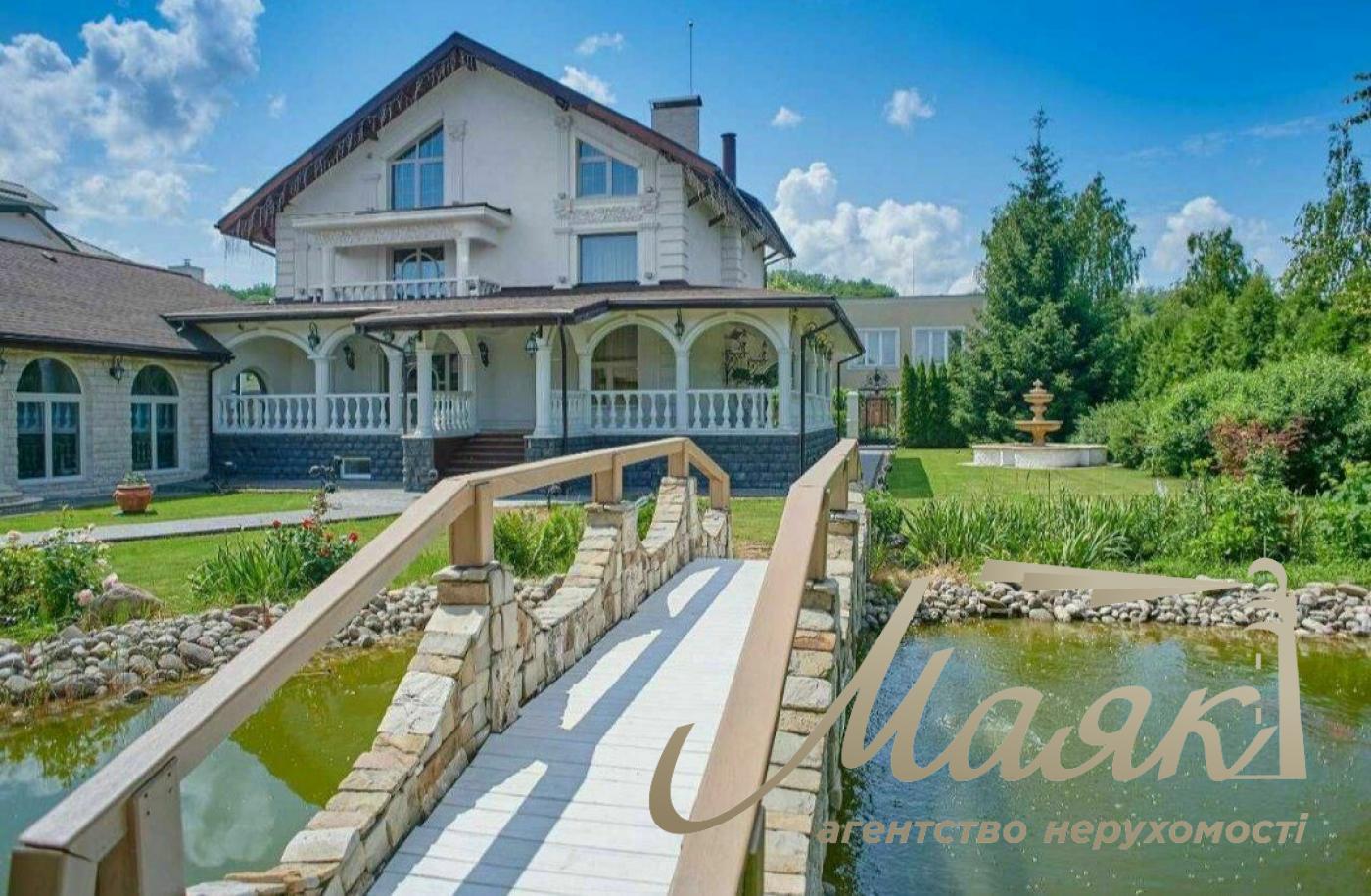 Продаж будинку Підгірці КМ "Альпійка" 830 кв.м з басейном