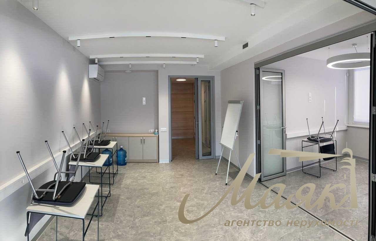 Офіс, метро Оболонь 3 хв пішки, пр. Оболонський, 1