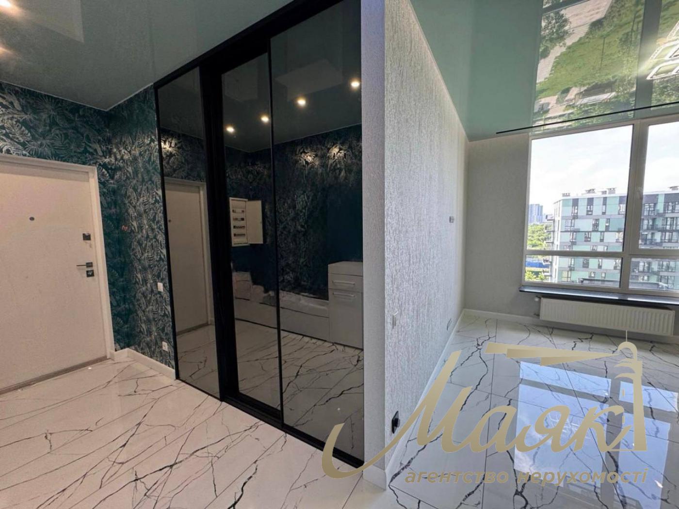 Продаж 2к квартири в ЖК Республіка з ремонтом