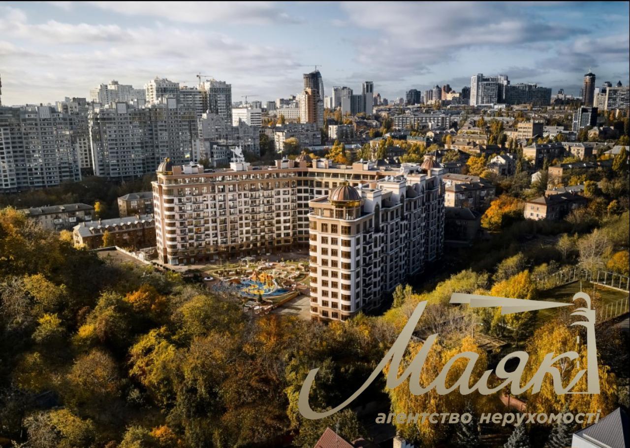 4х кімнатна квартира з терасою 126м2 у жк 52 Перлина