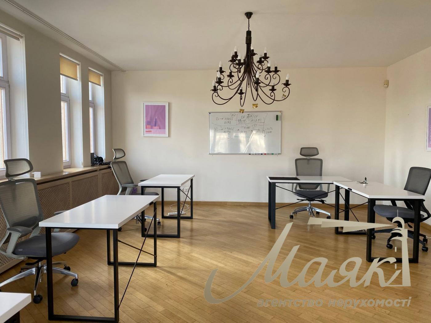 Оренда офісу 216 м2 на бульвар Тараса Шевченка, Центр