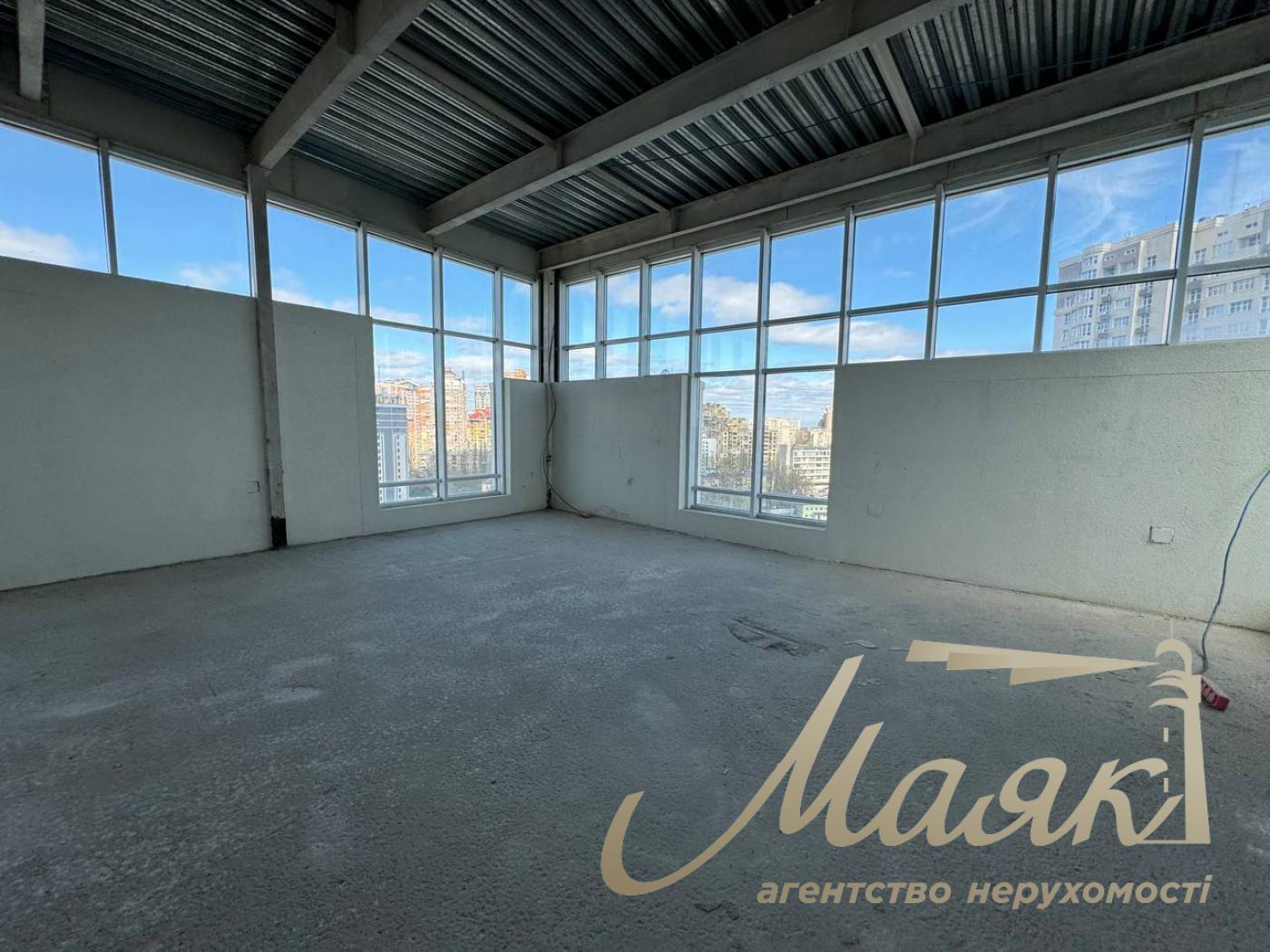 Продаж квартири з терасою в ЖК Бульвар Фонтанів, вул. Патріса Лумумби, Печерськ, Київ