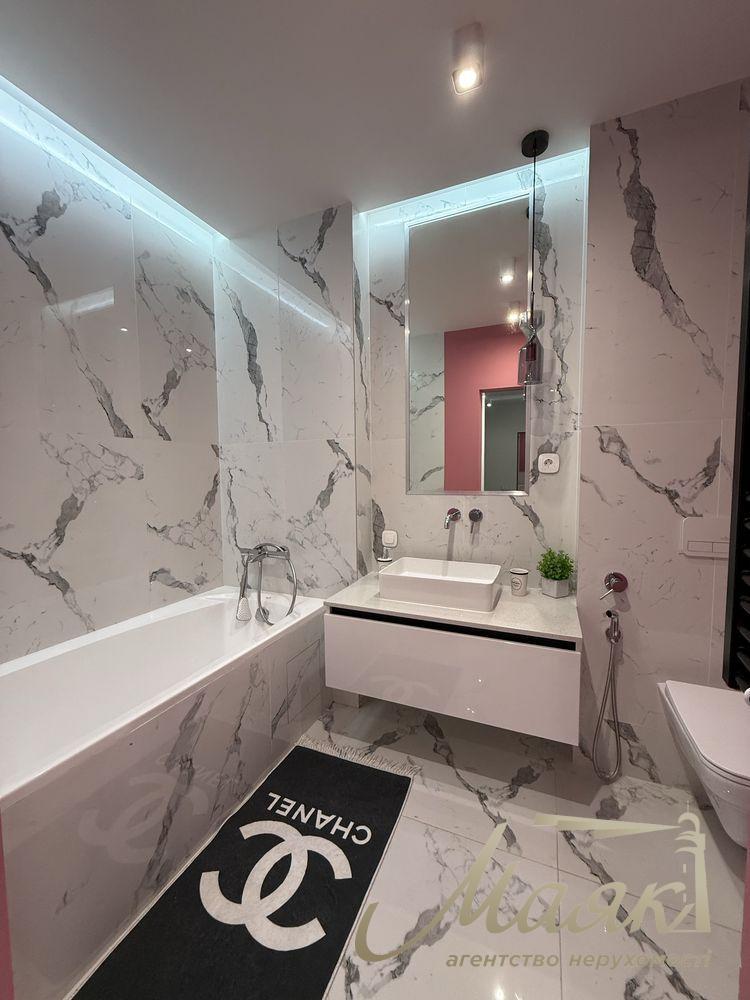 Rent 2-bedroom apartment 90 m2 LCD New York, New York, Antonovicha str. 74