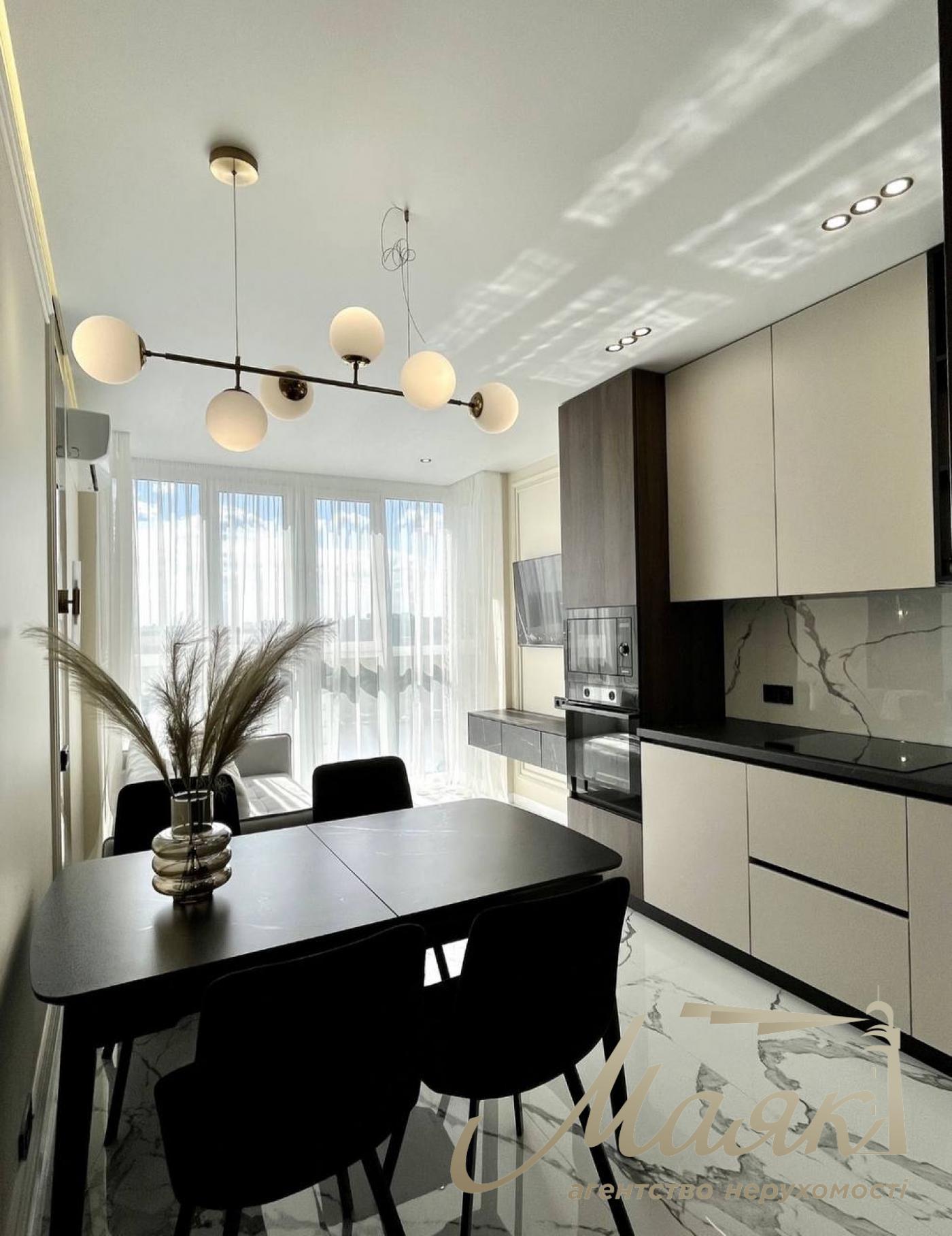 Продаж 2к квартири за переуступкою ЖК Русанівська Гавань, вул. Микільсько-Слобідська