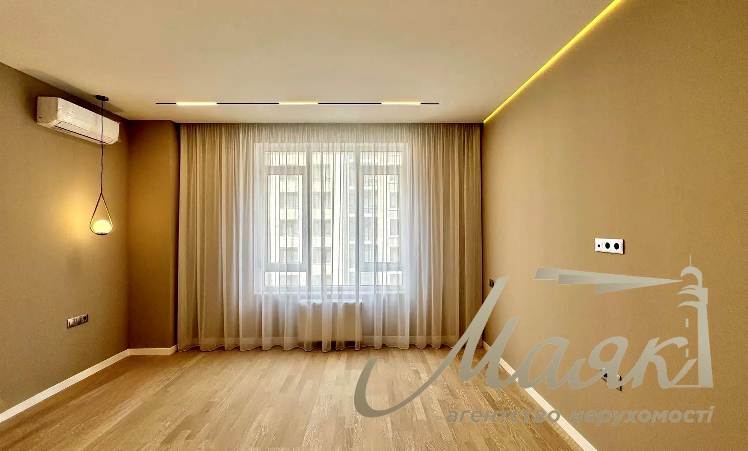 Продаж 3-х кімнатної квартири в ЖК Бульвар Фонтанів Саперне Поле вул., 5