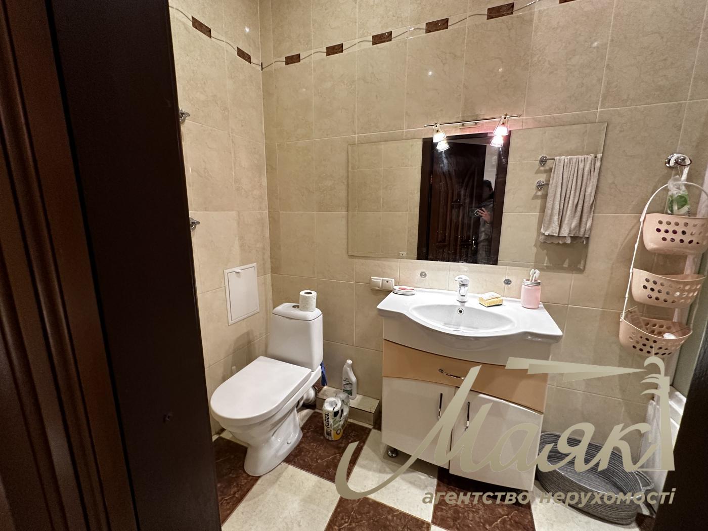 Оренда квартири 120м2, вул.Дмитрівська 69, Шевченківський район