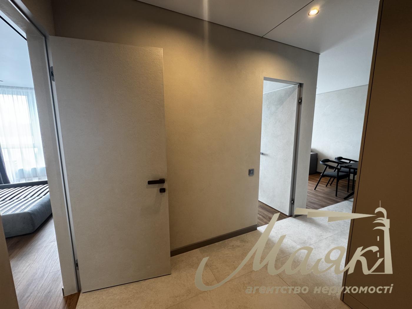 For sale 3-bedroom apartment in LCD Great