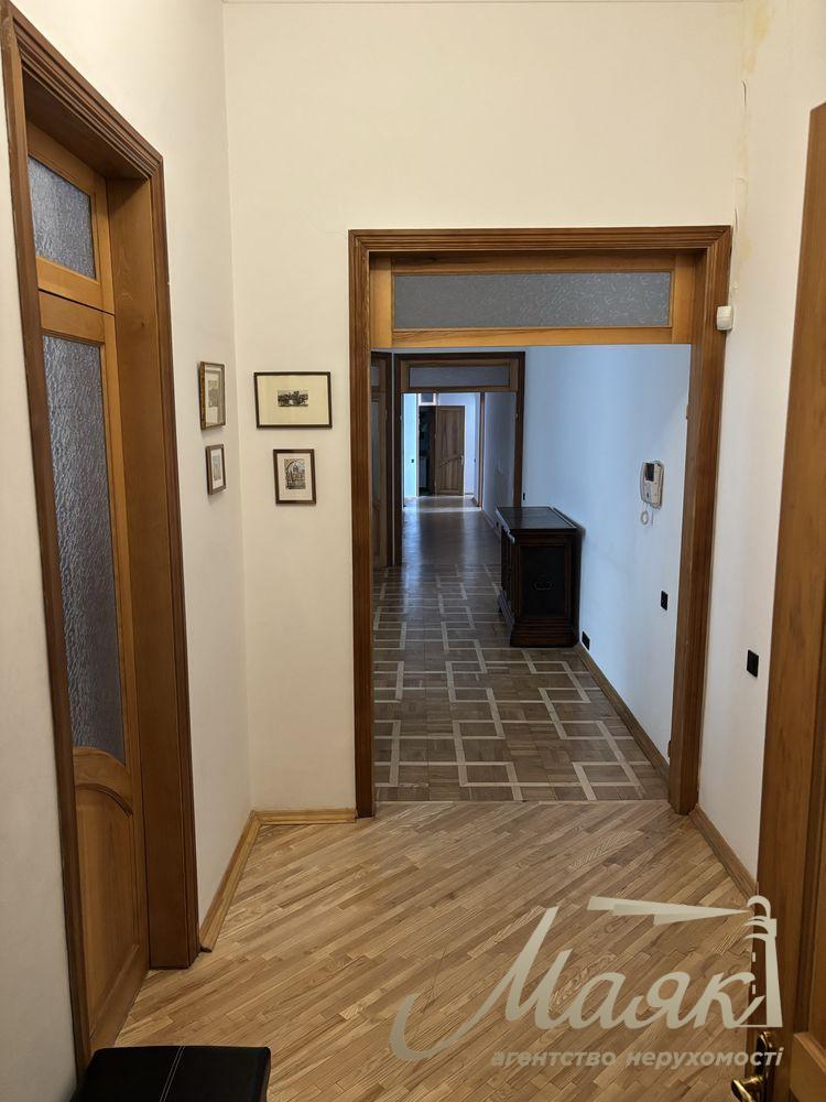 Продажа 5-комнатной квартиры, 156м², Золотые Ворота, ул. Ярославов Вал, 14 (вторая линия), Киев