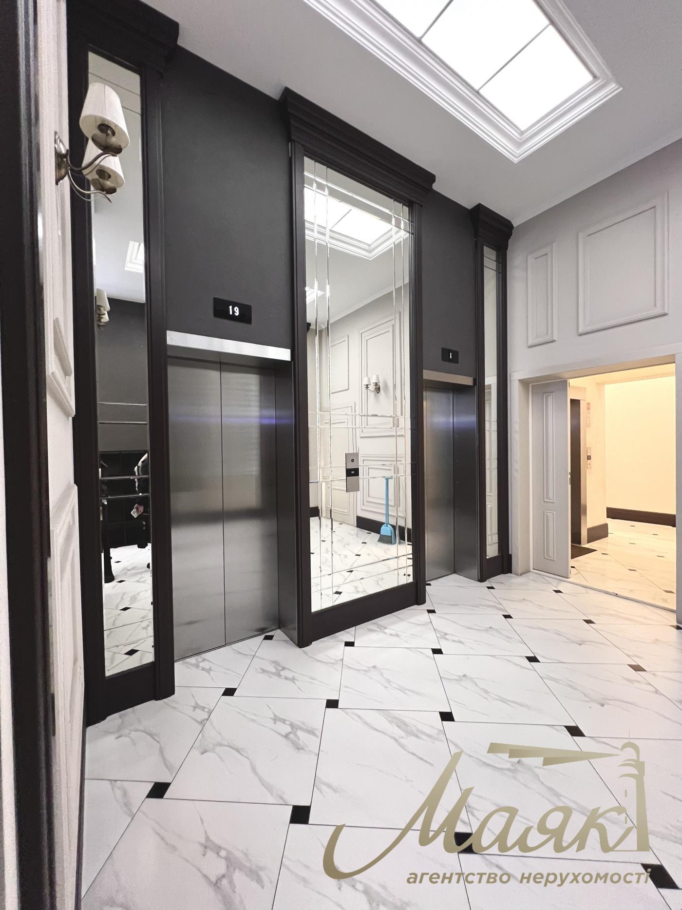 Продажа 4к пентхауса, 184м2, с ремонтом ЖК Владимирский