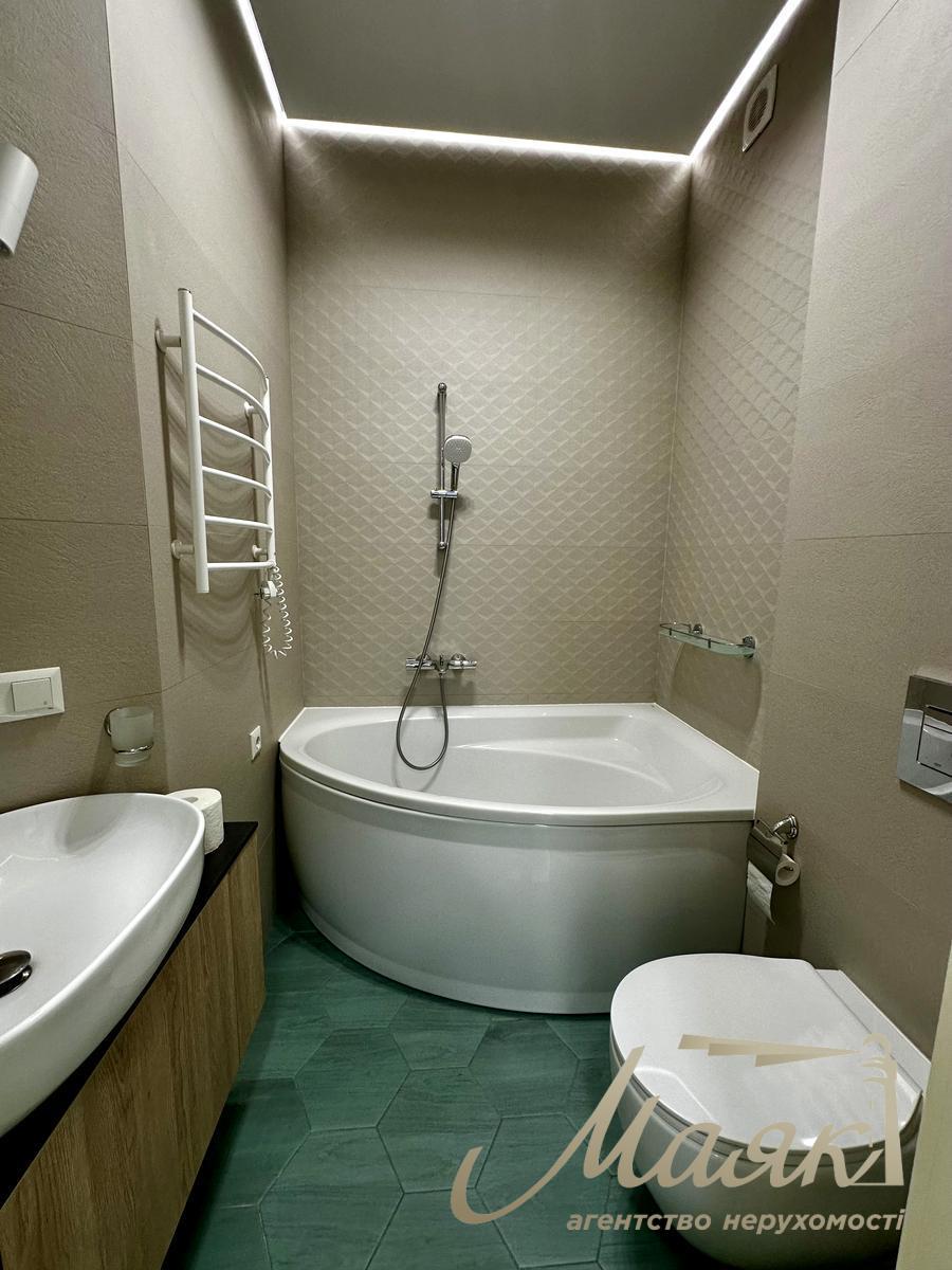 Rent 4-room apartment in LCD Tetris Hol