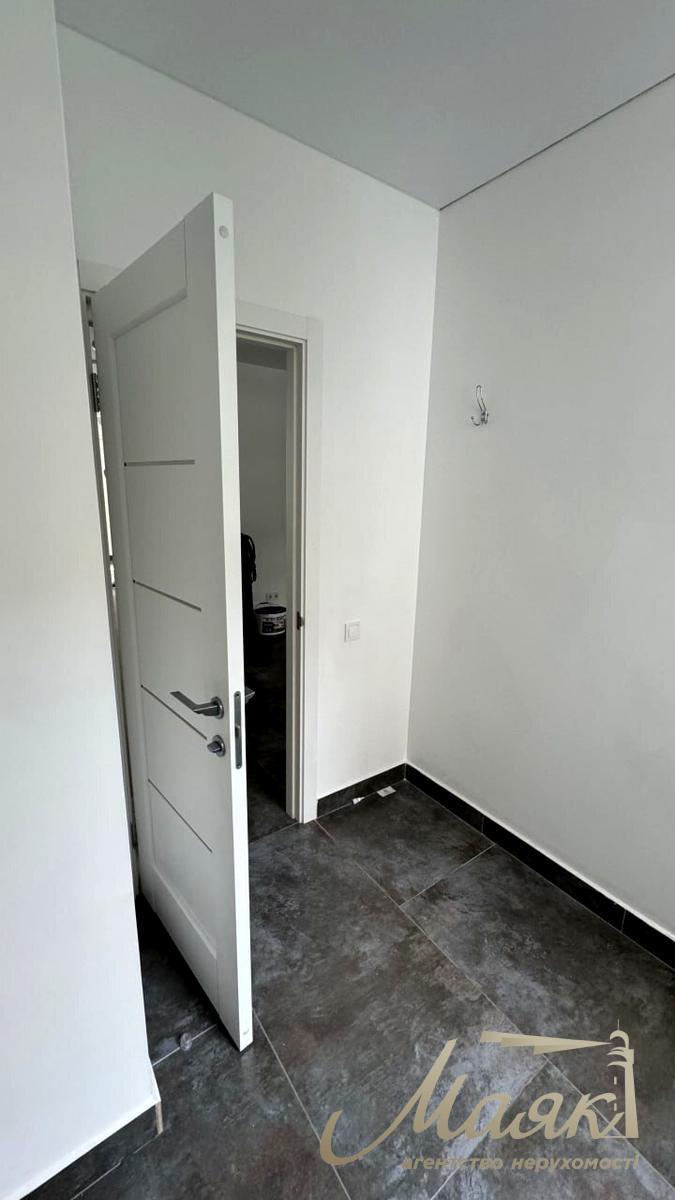 Commercial premises for rent in LCD Faina Town, Salutnaya street 2 -B