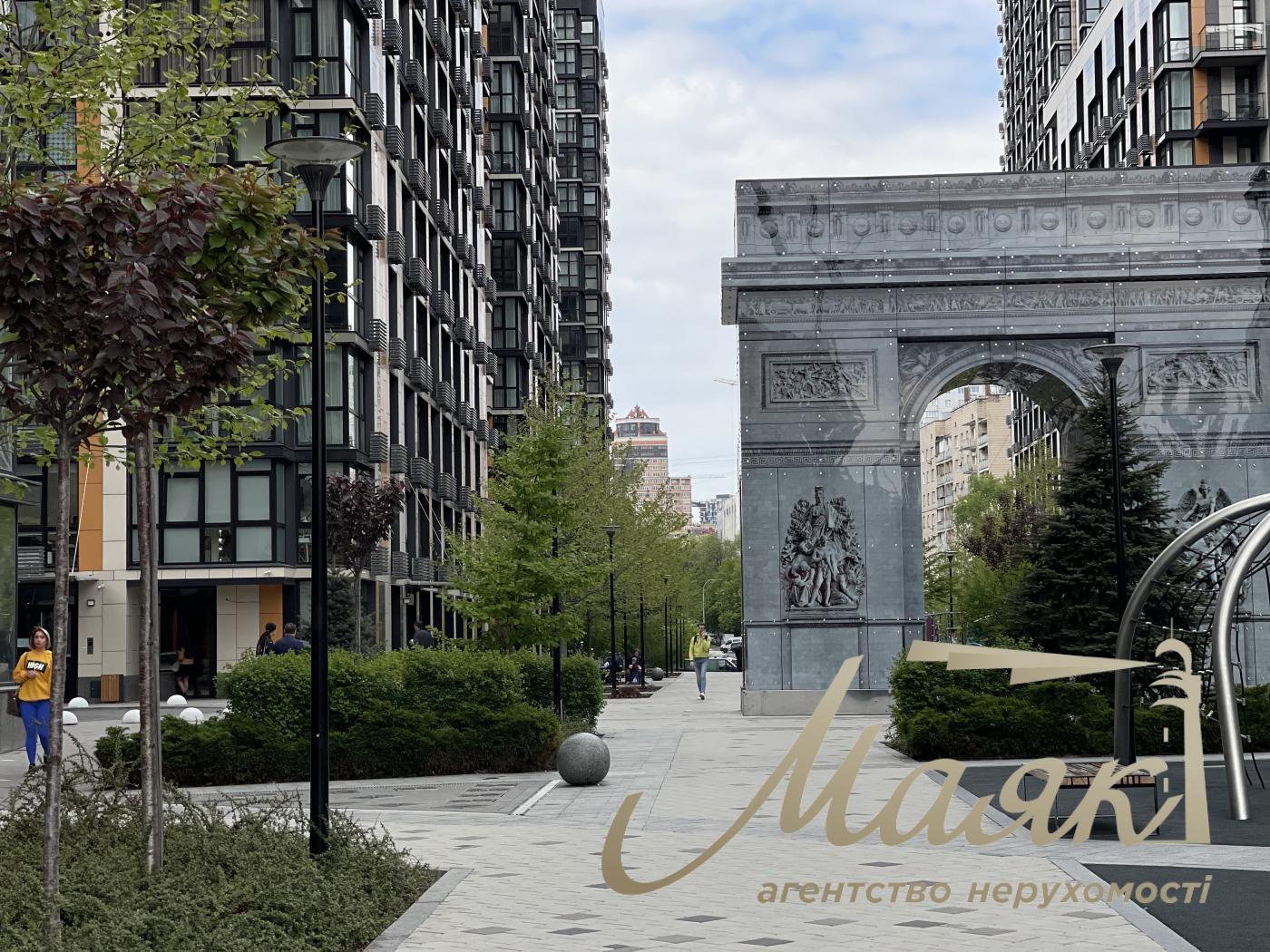 Продажа 2-комнатной квартиры (46м2) в ЖК "Французский квартал 2"