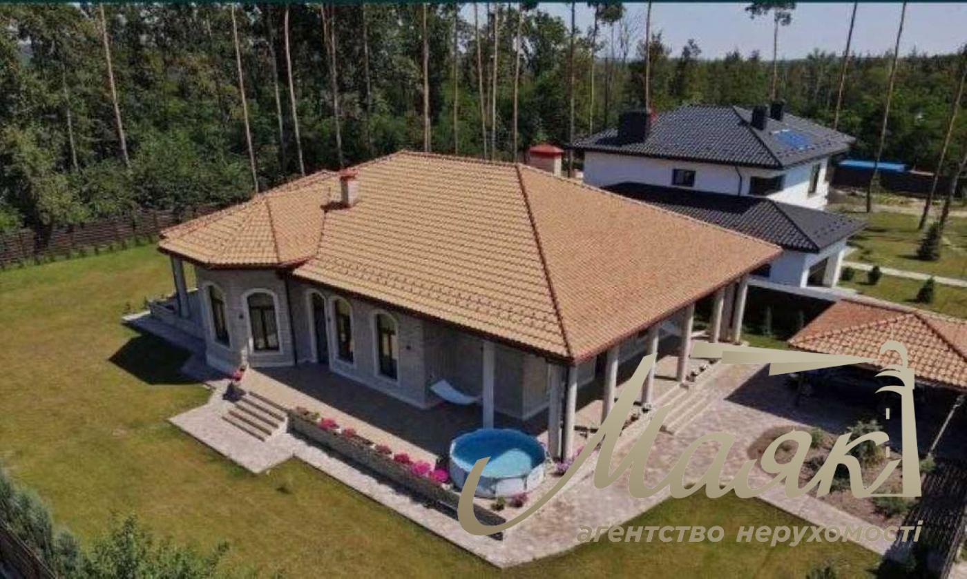 Оренда одноповерхового будинку 250 м² в с. Віта-Поштова в марокканському стилі, Київська область