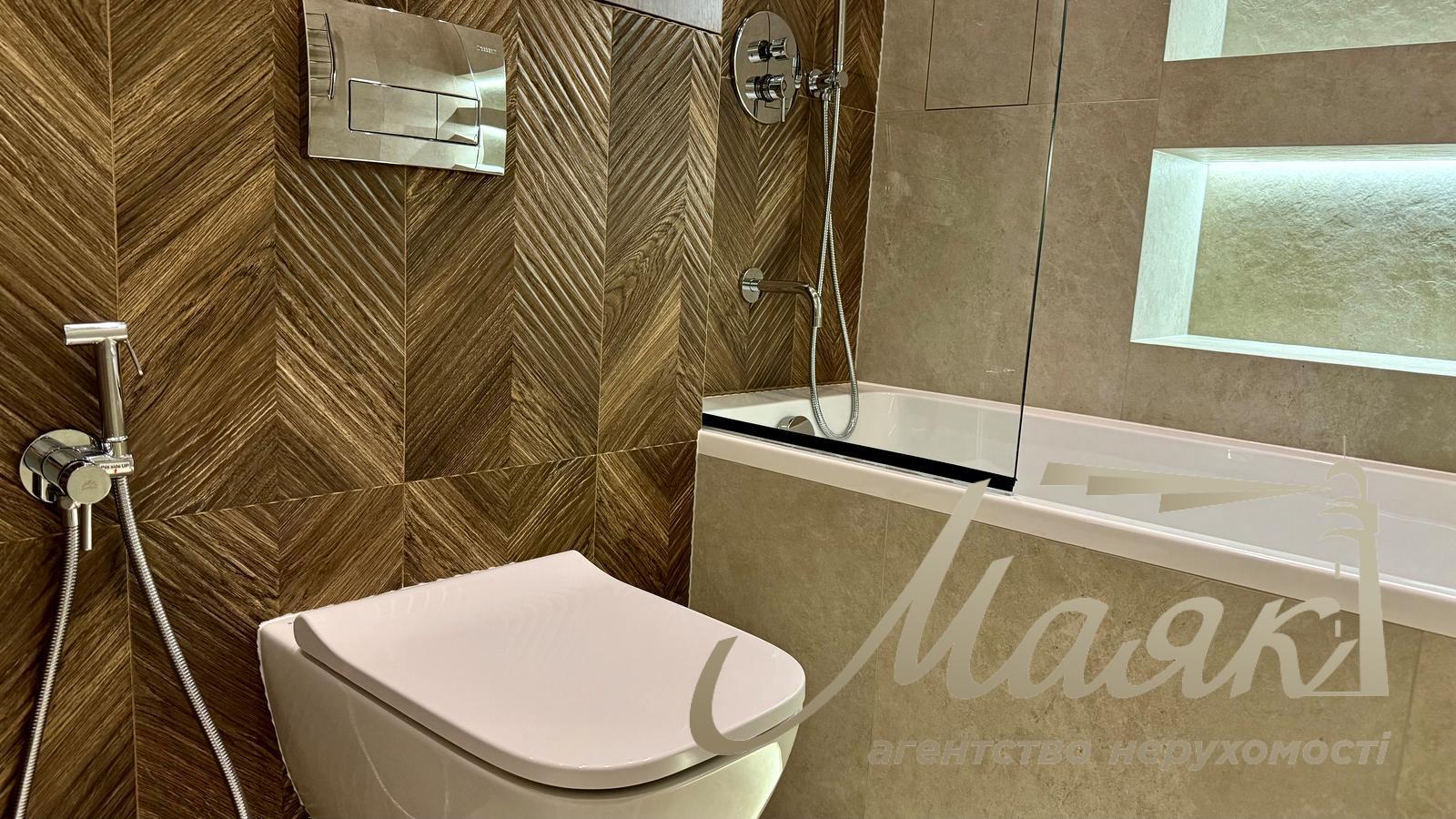 Продаж 2-х кімнатної квартири 70 кв.м. у ЖК Престиж Хол