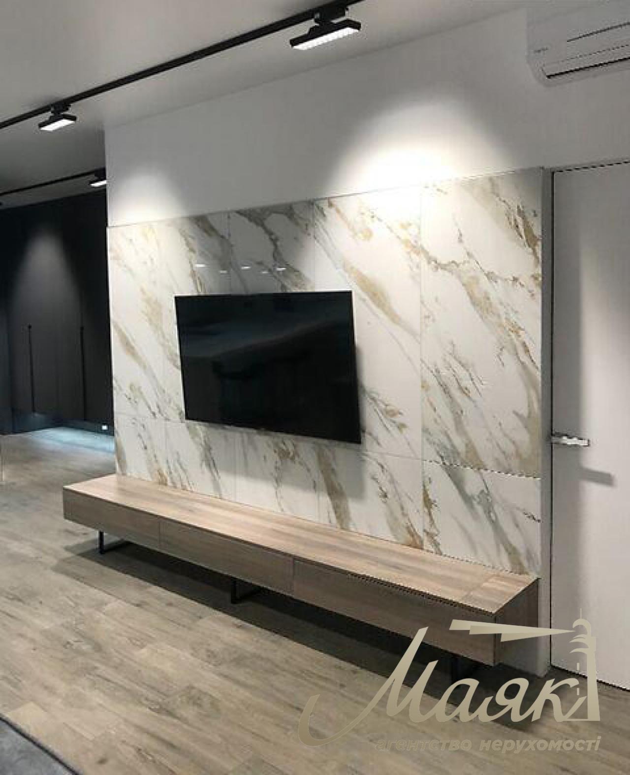 Продаж 2-кімнатної квартири Зарічна 4 ЖК Славутич