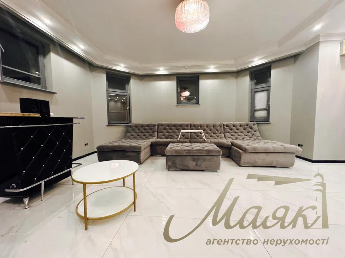 Продаж 2-кімнатної квартири вул. Павлівська, Солдатська Слобідка