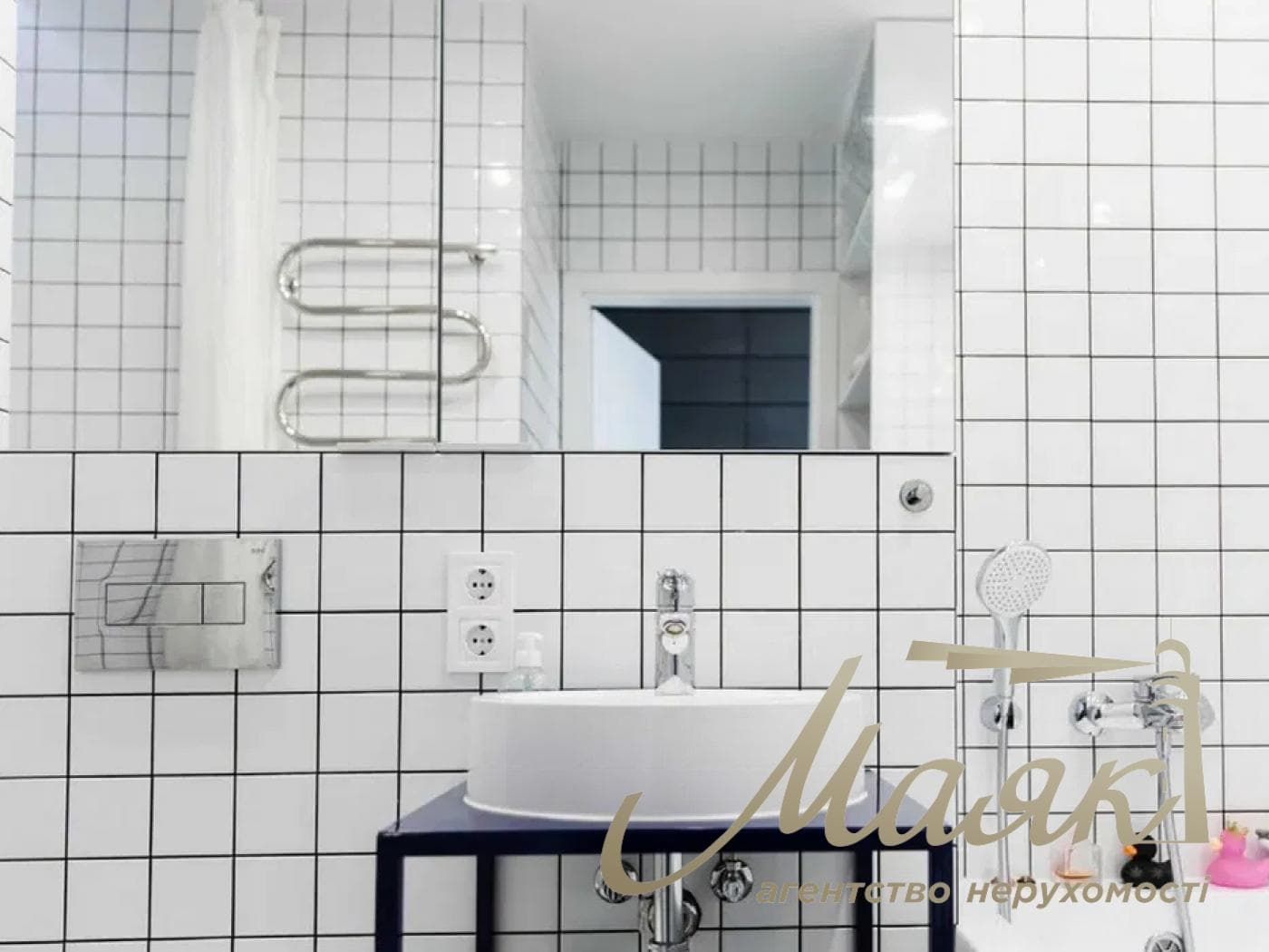1-bedroom apartment for rent with a parking space in the self-contained Hoffmann Haus residential complex