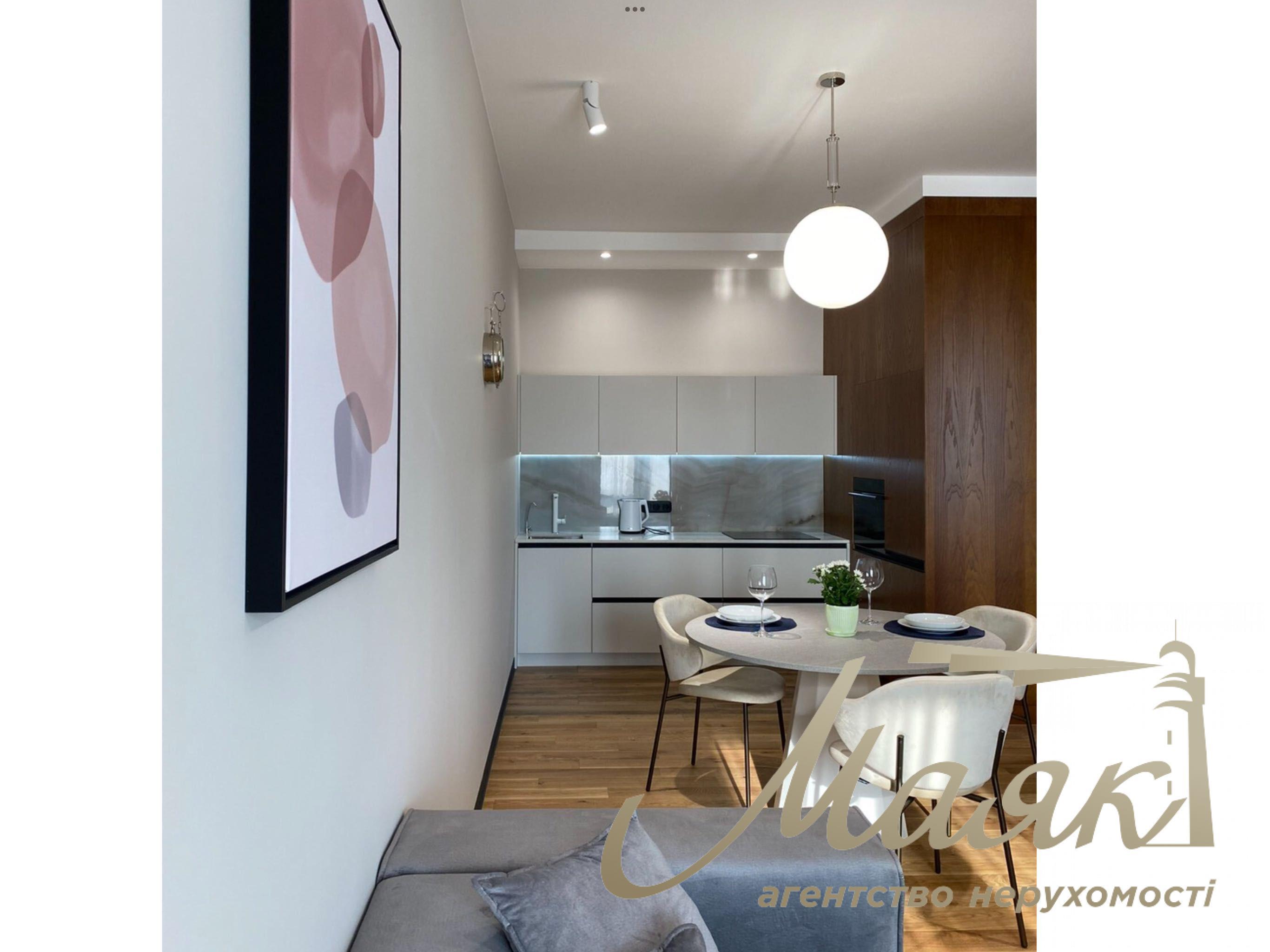 Аренда кв 55м, ЖК Tetris Hall, Печерск + паркоместо