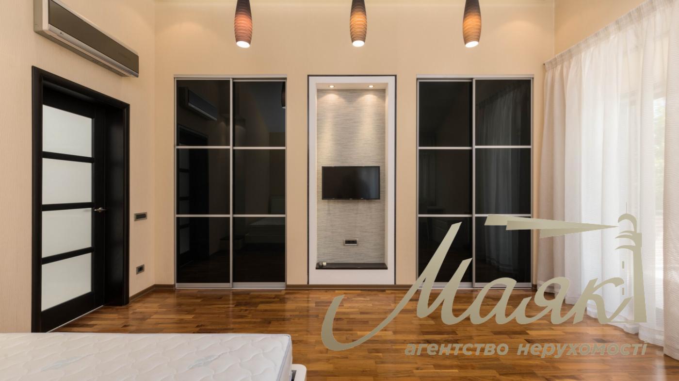 Оренда 2-х поверхового будинку 450м2, Лісники КМ Зелений гай