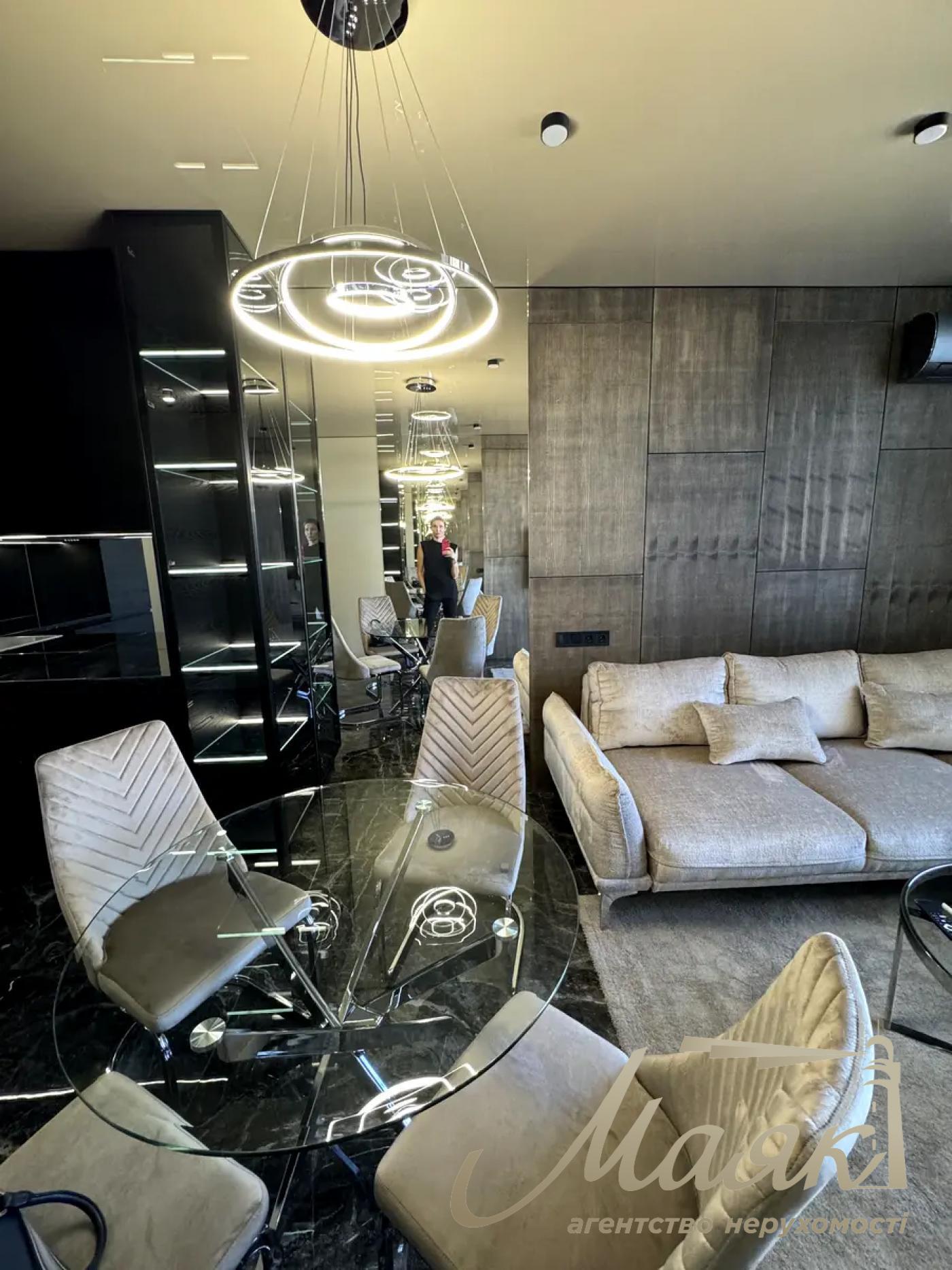 Аренда 2-комнатной квартиры 55м2 в ЖК Новопечерська Вежа