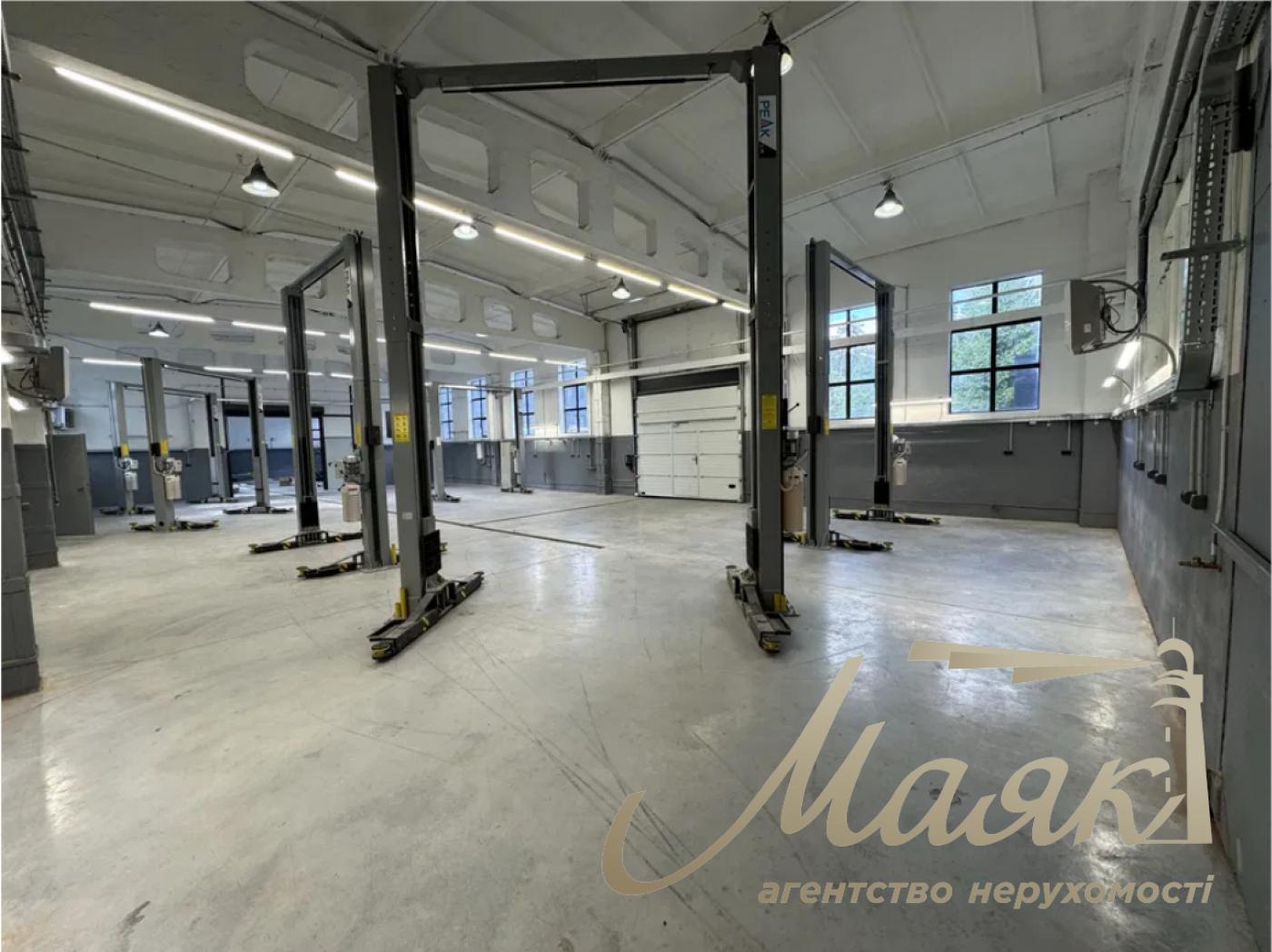 Оренда приміщення під СТО 501,5 м² на вул. Бориспільська,