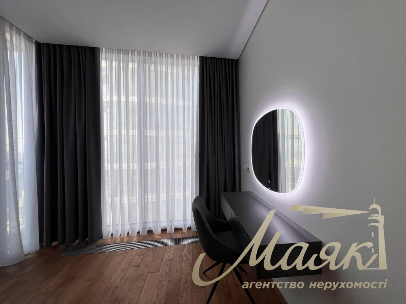 Sale of a 1-room apartment with a view, 63 m3 in the Taryan Towers residential complex