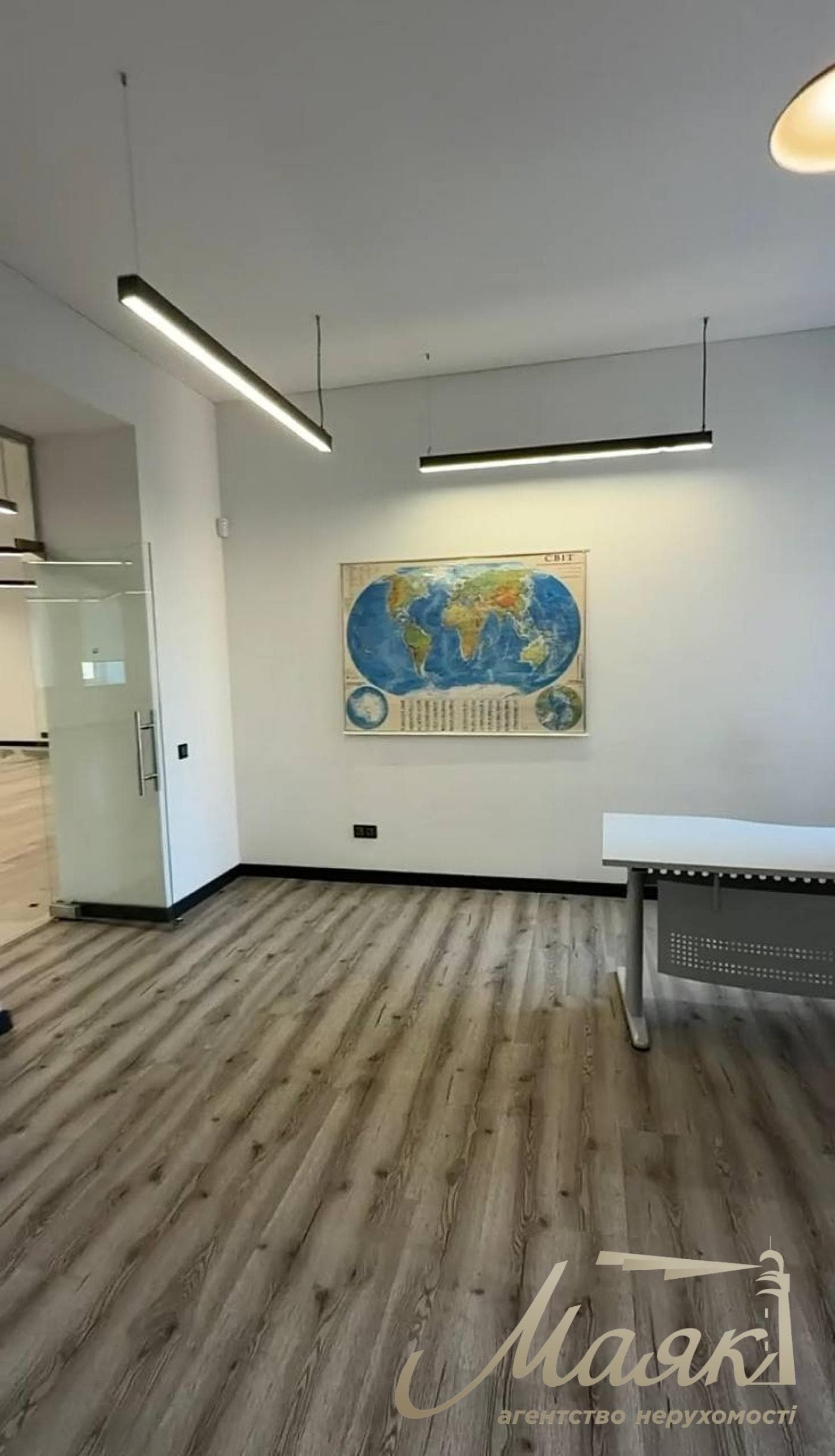 Оренда офісу площею 155 м² на вул. Нижній Вал, 31/18, Поділ.