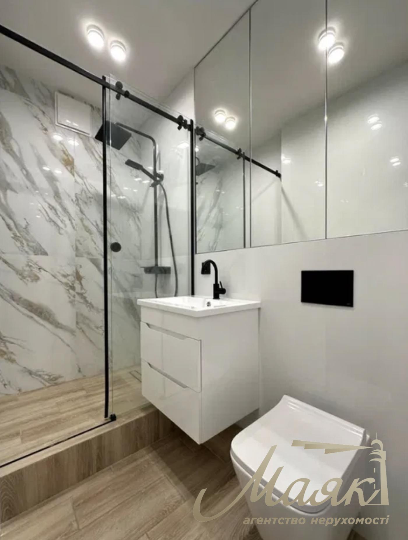 Продаж 3-кімнатної квартири 80м2 в ЖК Хоффман Хаус Златоустівська Центр