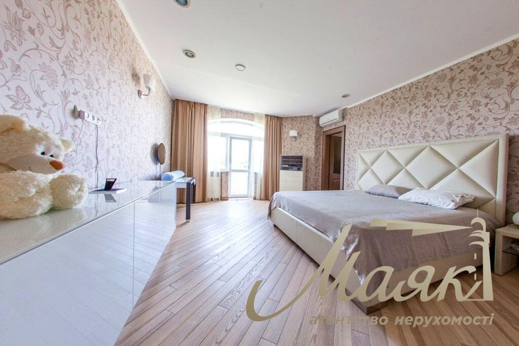 Продаж будинку 490м2 в Козин/Конча-Заспі зі своїм пляжем і причалом річка Козинка, між с. Рудики і Плюти, Київська область, Обувський напрямок, м. Козинка. Рудики та Плюти, Київська область, Обухівський напрямок