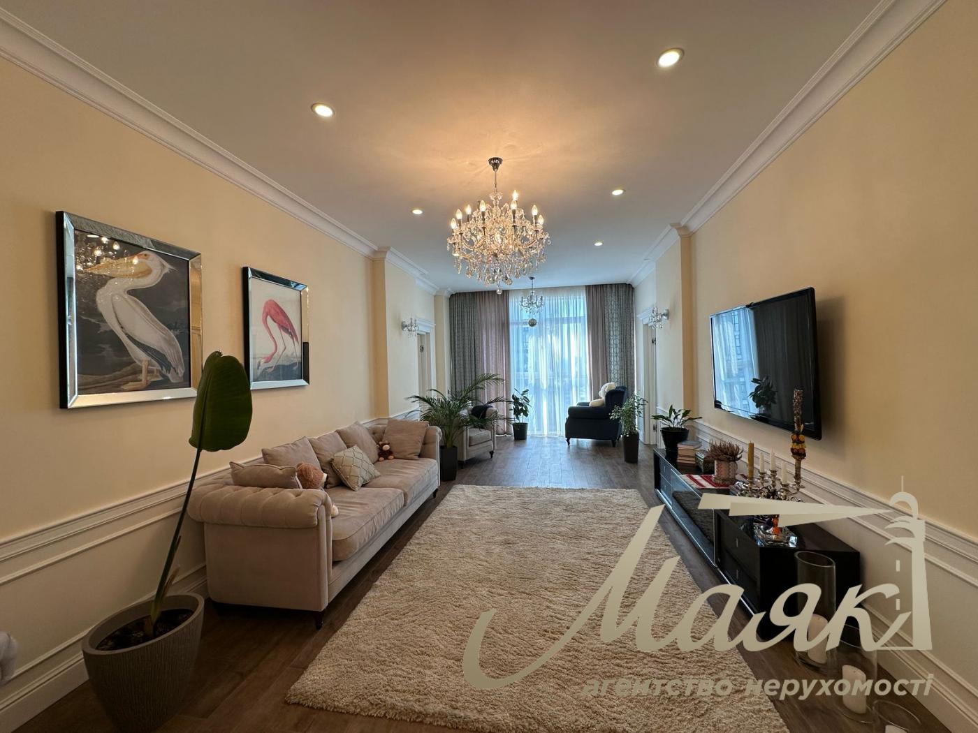 Sale of apartment 156m2 in residential complex Novopecherskie Lipki, Andreya Verkhoglyada st., Pechersk, Kyiv