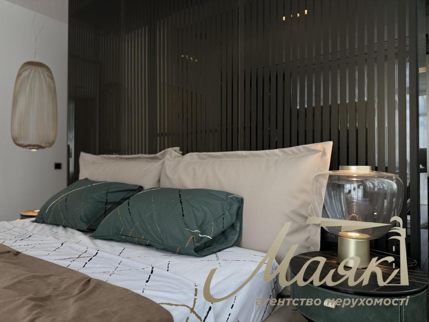 Продажа 3к квартиры 150м2 в ЖК Новопечерские липки, Драгомирова 17, Печерск, Киев