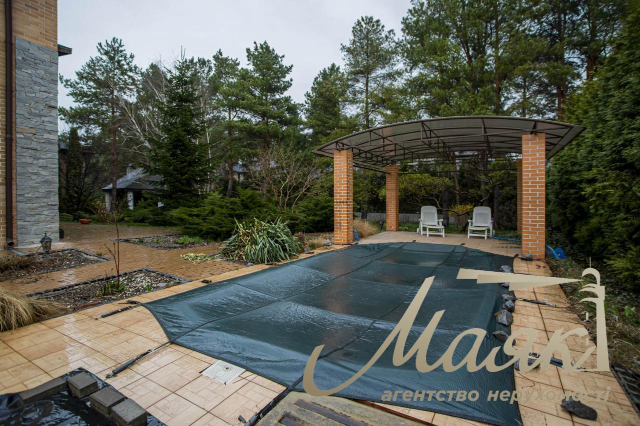 Sale of house 420 m2 in elite KG Solnechnaya Dolina, Romankov